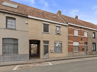 Gezellig wonen in favoriet straatje van Deinze.