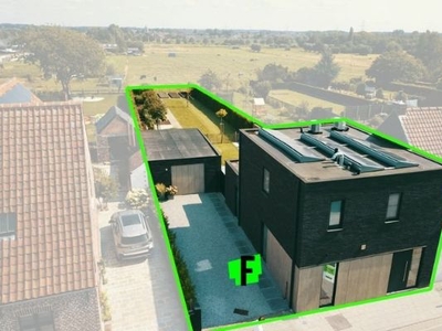 Vernieuwde, energiezuinige woning op een ideale ligging te …