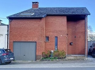 Belle maison avec jardin et garage