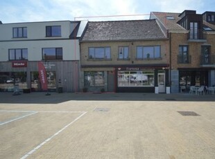 Charmante woning met 4 slpk. en een bruikbare opp. v. 359m².