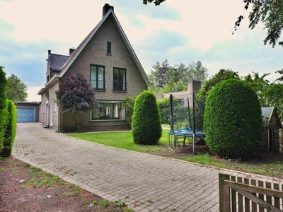 Statige villa te koop met 5 slaapkamers en loods (171m²) op