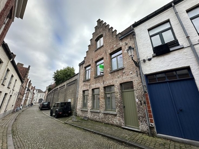 Charmante gezinswoning met 3slaapkamers gelegen in het hart…