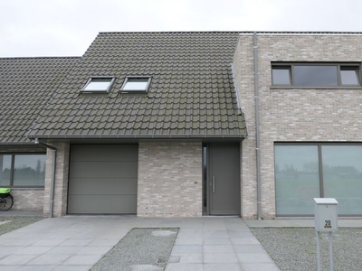 Energiezuinige woning met inpandige garage en ruime tuin