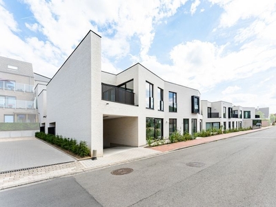 Nieuwbouwappartement met 2 slaapkamers, zonnig terras en on…