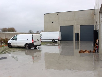 Nieuwe loods ± 105m² (unit 1)