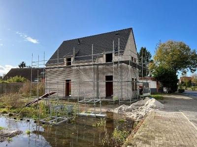 Nieuwe open BEN-bebouwing op een steenworp van de belangrijkste Gentse invalswegen