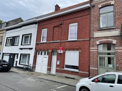 Prachtig gerenoveerde woning met 4 slaapkamers