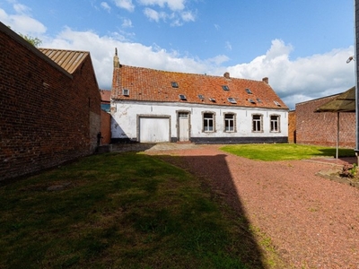 Unieke eigendom met 2 woningen in centrum Herzele