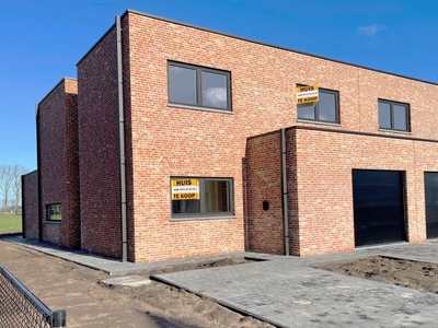 Ruime nieuwbouwwoning met prachtig zicht