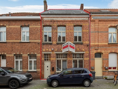 Gerenoveerde karaktervolle woning op unieke locatie nabij centrum