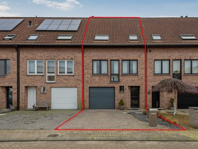 Prachtige bel-étage met 4 slaapkamers, tuin en garage!