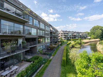 Ruime penthouse met uniek zicht op de Durme