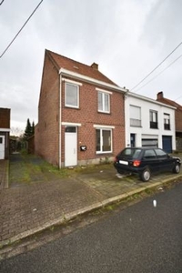 Halfopen woning op 604m²