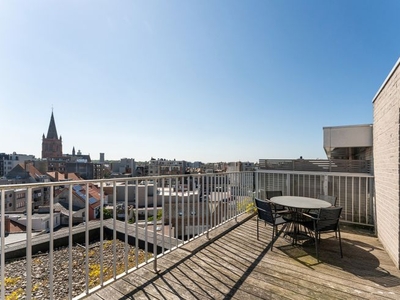 Penthouse met 2 terrassen