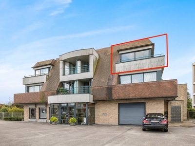 2 slaapkamer appartement met 2 autostaanplaatsen te huur