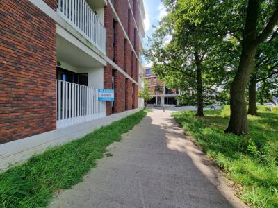 Gelijkvloers appartement met twee slaapkamers en zonneterras