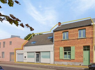 Ruime woning met tuin en diverse mogelijkheden