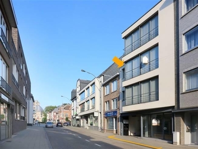 2 slpks, terras, autostaanplaats, zicht op basiliek