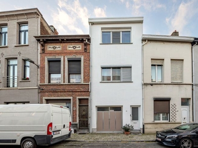 Charmant gerenoveerde woning te Berchem