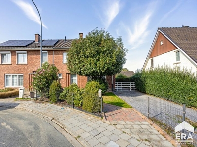 Prachtige driegevelwoning met 3 slaapkamers en tuin