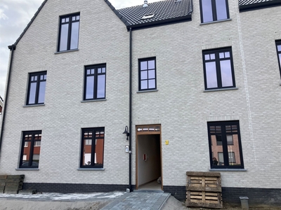 Luxe nieuwbouw appartement met 3 slaapkamers, terras en tuin