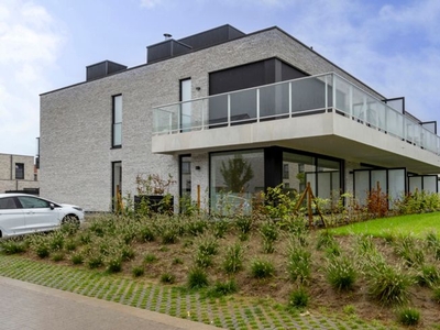 Uitzonderlijk appartement in recent gebouw (2021) met garage