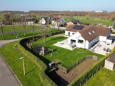 Villa te koop Deinze