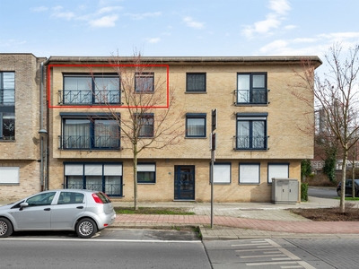 Ruim appartement (127 m²) met twee slaapkamers, terras en autostaanplaats