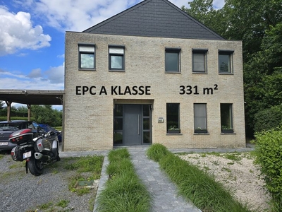 Eco-vriendelijke villa te koop in Steenokkerzeel.