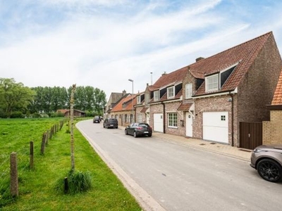 instapklare charmante 4 slaapkamer woning