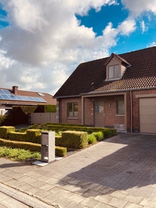 Instapklare woning met aparte werkruimte totaal 192m2