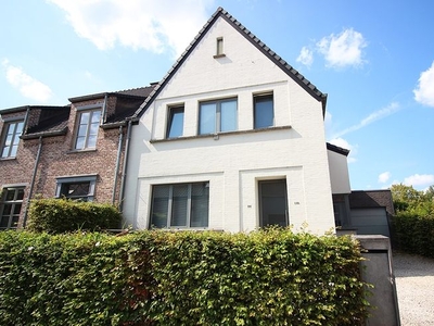 Charmante woning met grote tuin