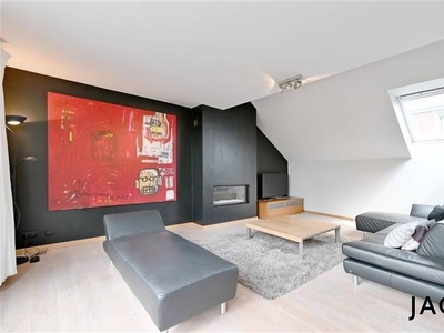 Prachtige, moderne penthouse met zicht op groen in Antwerpen