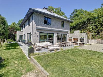 Luxe villa in een gewilde omgeving