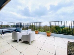 CHURCHILL/Vanderkindere : superbe penthouse 3 ch + terrasses