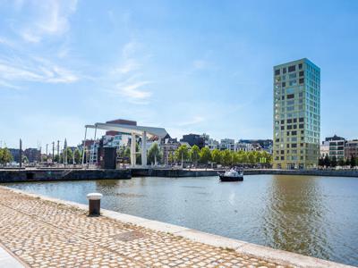 Casco kantoorruimte met zicht op het water