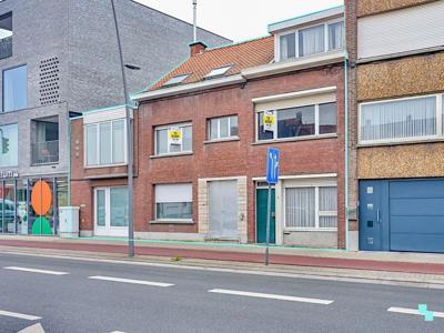 Twee te renoveren woningen in Centrum Roeselare