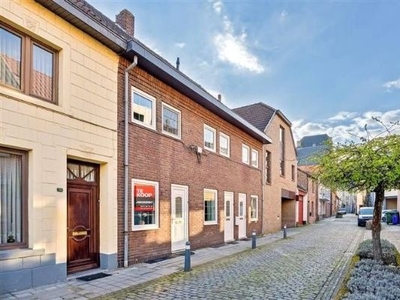 Gezellige stadswoning met 2 (+1) slaapkamers en binnenkoer o