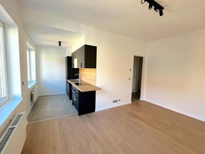 Lambermont - renovated apartment