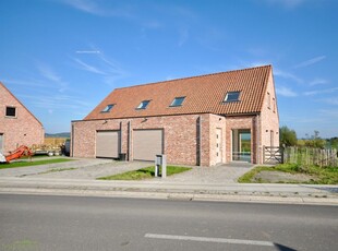 Nieuwbouw woning te huur in Mont-de-l'Enclus